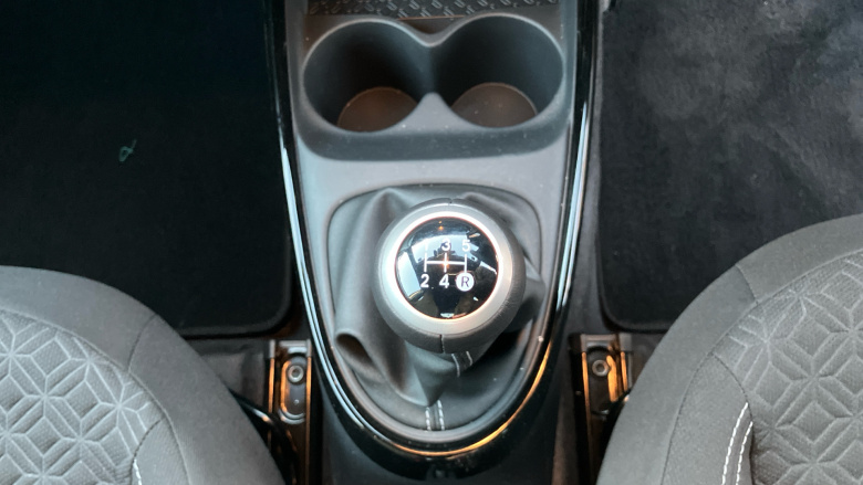 Toyota Aygo X 1.0 VVT-i Edge 5dr Petrol Hatchback